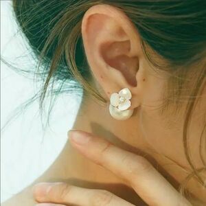 Kate Spade • Disco Pansy Earrings